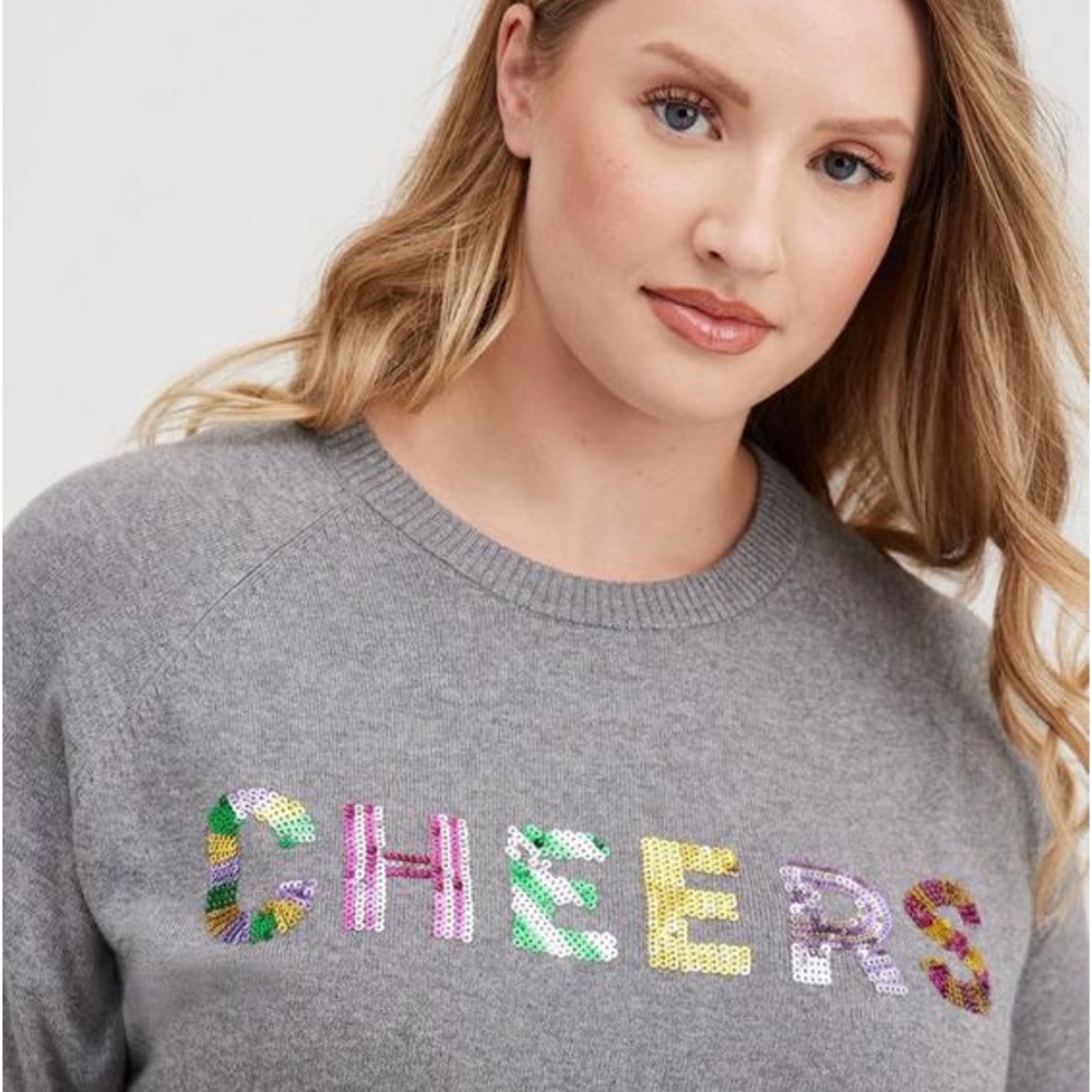 Torrid Pullover Crew Sweater in Gray - Size 0/Large (12)